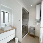 Hyper Centre, Ascenseur, Balcon, Emplacement & Vue Incroyable, Spacieux