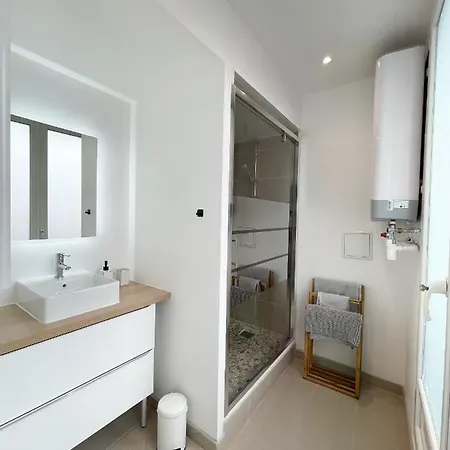 Hyper Centre, Balcon, Emplacement & Vue Incroyable, Spacieux