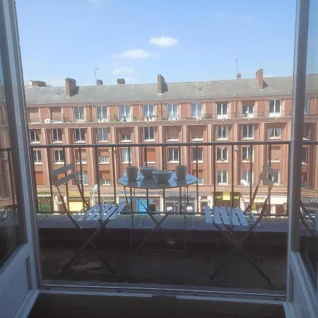 Hyper Centre, Balcon, Emplacement & Vue Incroyable, Spacieux