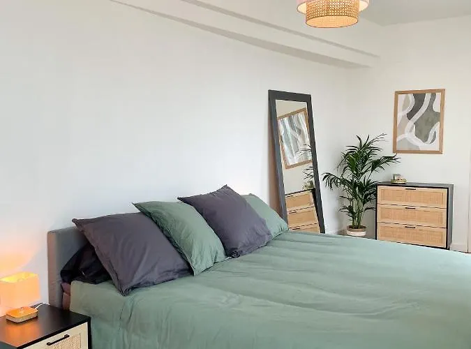 Hyper Centre, Balcon, Emplacement & Vue Incroyable, Spacieux Amiens