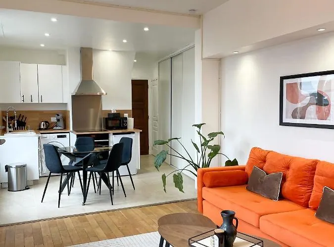 Daire Hyper Centre, Balcon, Emplacement & Vue Incroyable, Spacieux Amiens