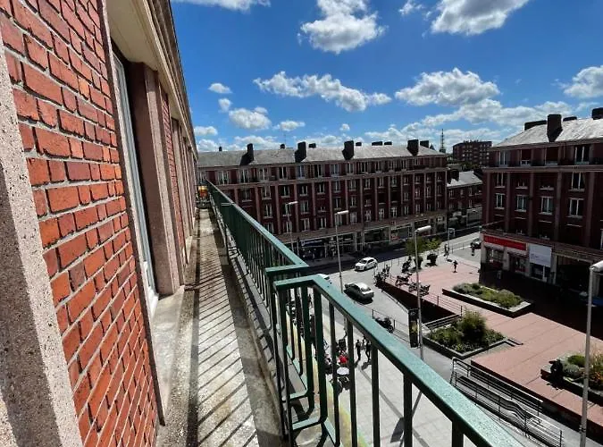 Daire Hyper Centre, Balcon, Emplacement & Vue Incroyable, Spacieux